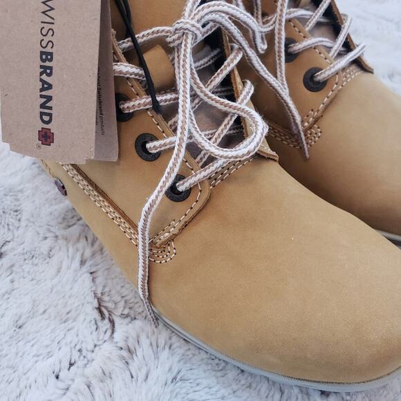 SWISS BRAND OUTDOOR TAN BOOTS NEW SIZE 8 - Picture 7 of 7